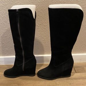 Johnston and Murphy Genuine Suede Boots ✨ Size: 7